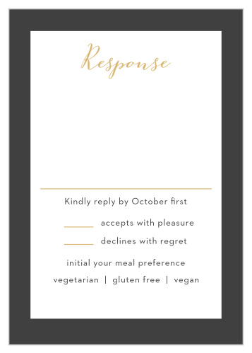 The title of our Fleur Magnifique Foil Response Cards stands out against the bright white background in shining gold, creating a beautiful synergy with the black print below.