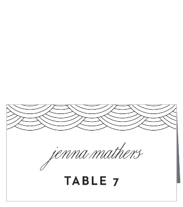 Ensure your guests know exactly where to be with the Seattle Skyline Place Cards. 