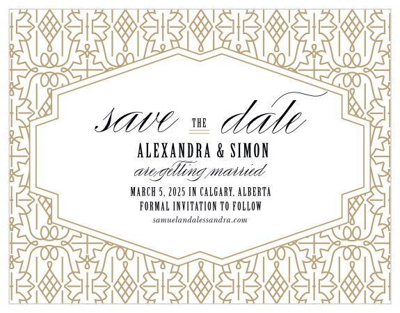 Give your guests the advance notice they need in the beautiful style you want with MaeMae's Smith Save-the-Date Cards.
