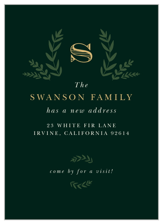 Show off your new home to your friends and family with our Monogrammed Wreath Moving Announcements.