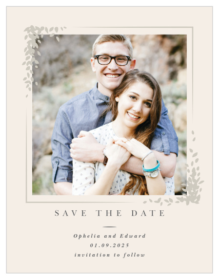 Our Subtle Garland Save the Date Magnets are the perfect way to make sure your friends and family know about your wedding date well in advance!