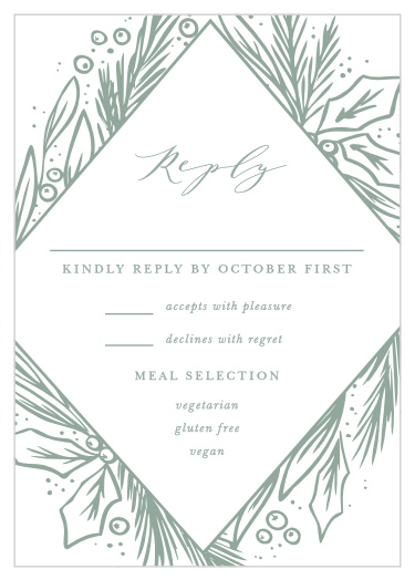 Get a headcount of everyone that plans to attend your wedding with our Winter Wreath Response Cards.