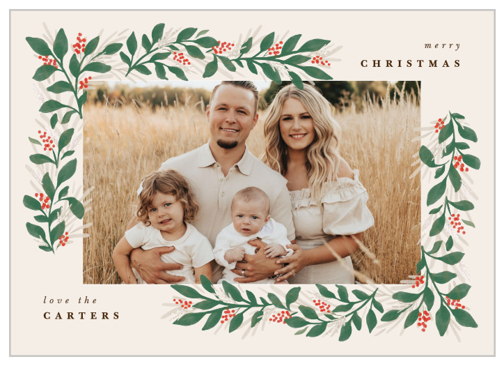 Send out some smiles with our Winter Setting Christmas Cards. 