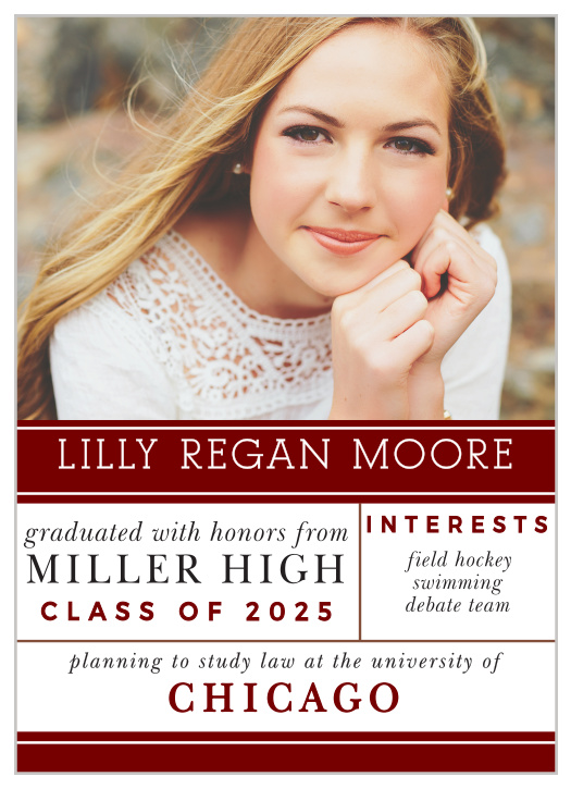 This fun and sophisticated design gives grads the room and flexibility to announce their graduation with their own individual touch.